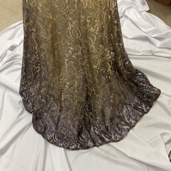 Montage by Liman long sleeves ombré lace gown - Picture 9 of 15